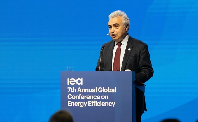 IEA: rinnovabili 50% della domanda di energia globale entro 6 anni Futuro Prossimo