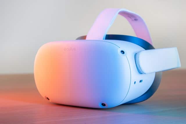 Apple e Sony collaborano per l’hardware VR: un grande passo avanti per il settore? Futuro Prossimo
