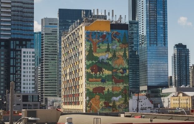 Un murale solare produce energia attraverso l’arte Futuro Prossimo